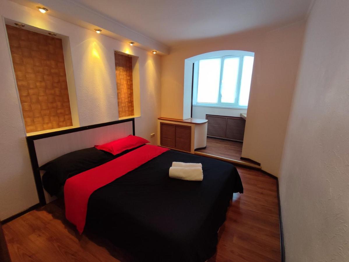 Apartment уютная трёхкомнатная Pavlodar